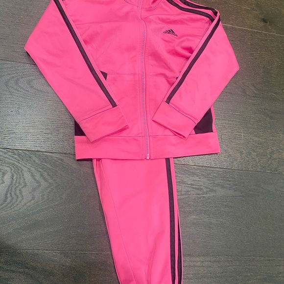 Adidas Hot Pink Track Suit - Jacket and Pants - with Black Accents, Size 5T - Picture 10 of 12